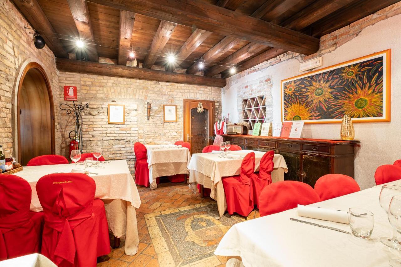 Principato Di Ariis Hotell Rivignano Exteriör bild
