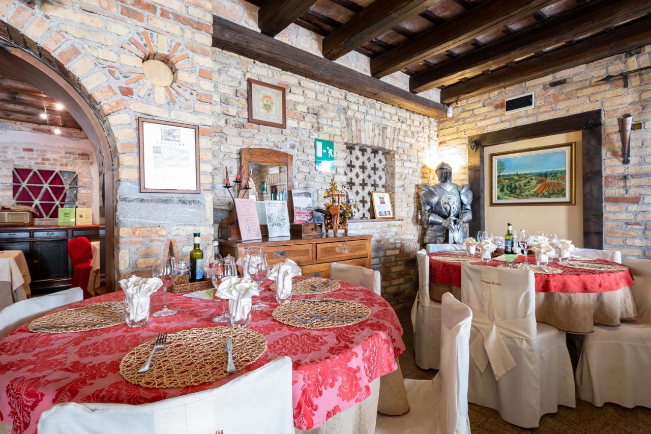 Principato Di Ariis Hotell Rivignano Exteriör bild
